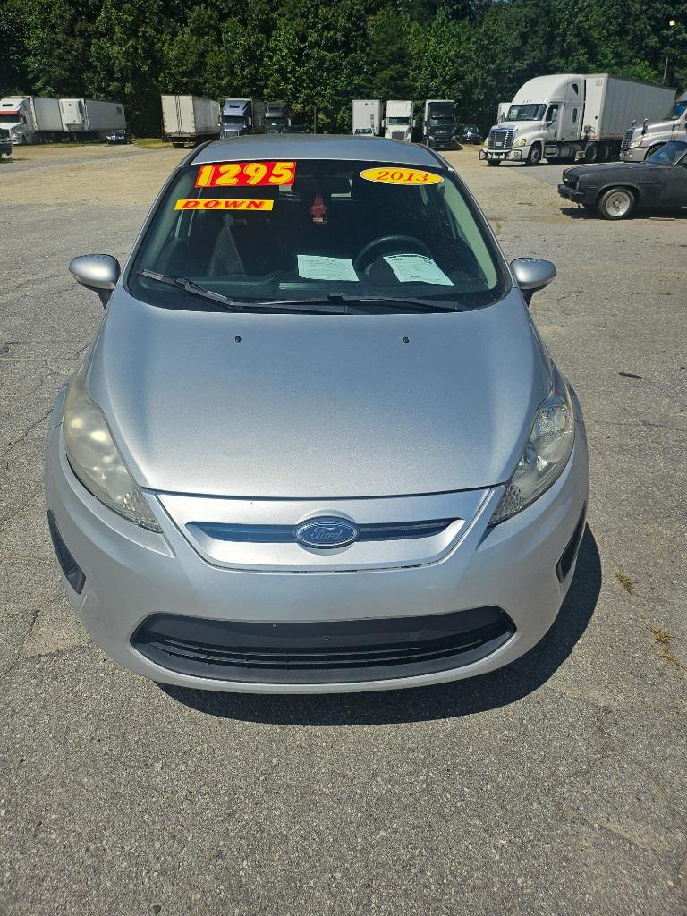 2013 Ford Fiesta