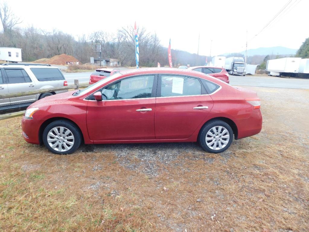 2013 Nissan Sentra SV's photo