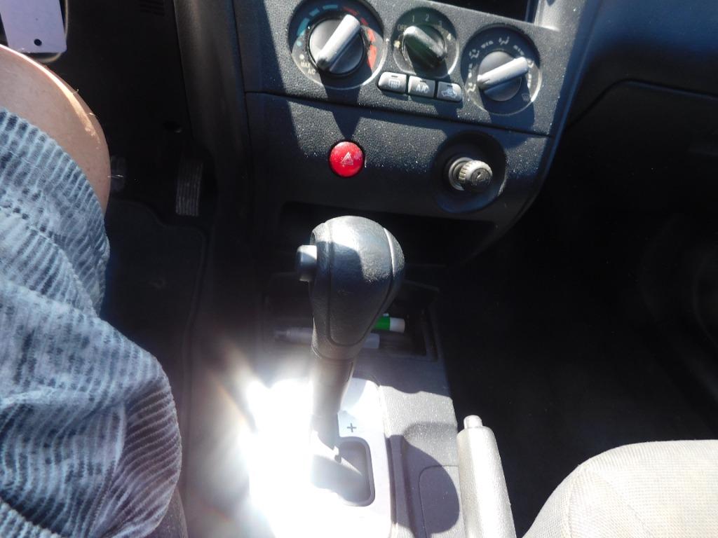 2003 Mitsubishi Outlander LS - Photo 15