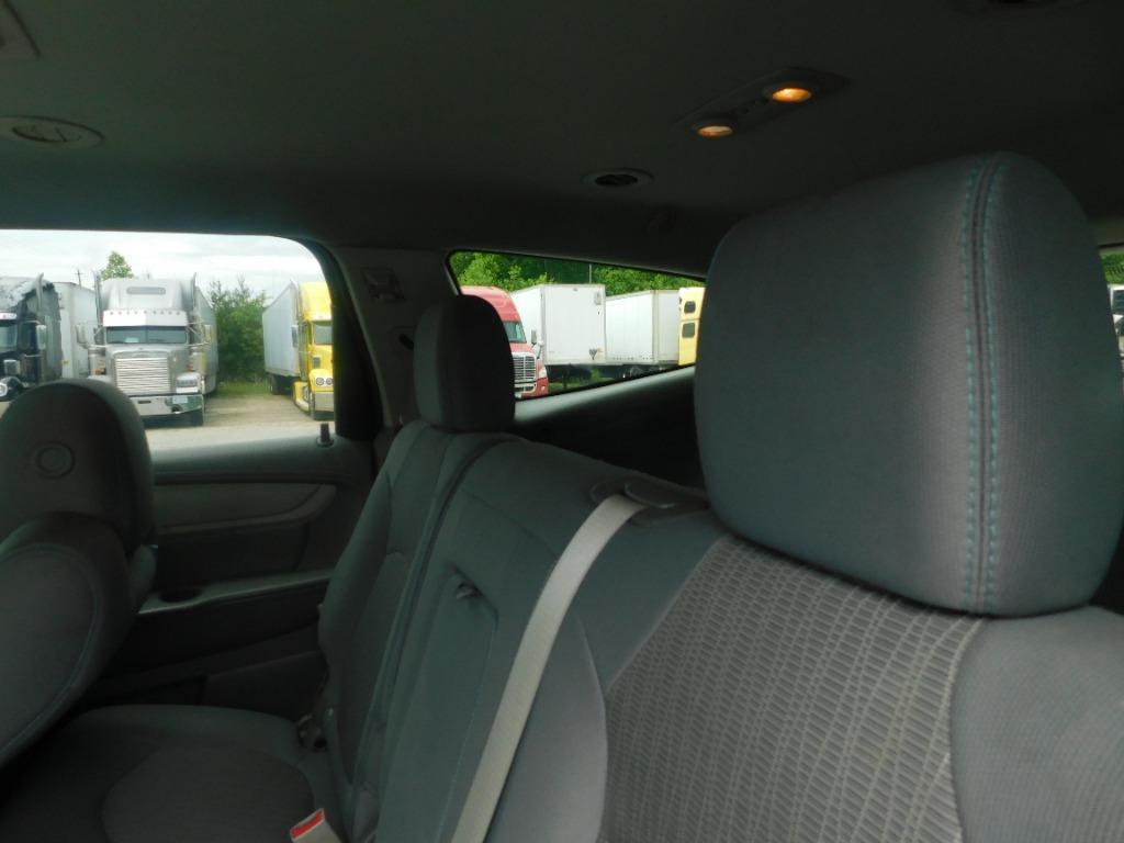 2014 Chevrolet Traverse LS - Photo 7