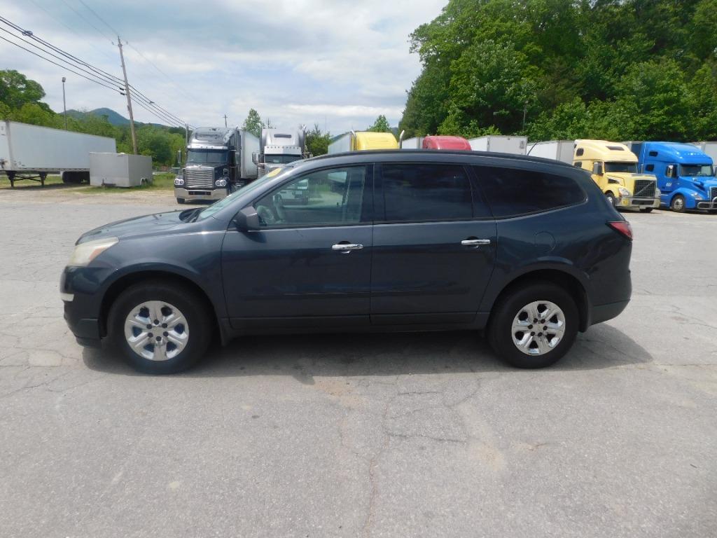 2014 Chevrolet Traverse LS AWD's photo