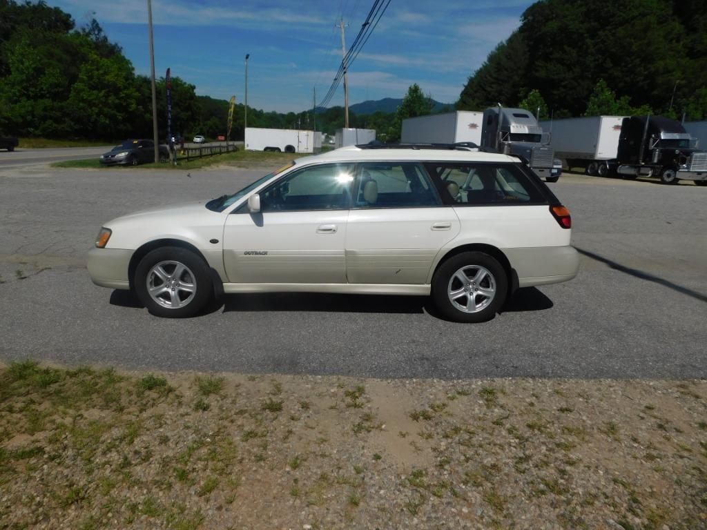 2004 Subaru Outback H6-3.0 L.L Bean Edition's photo