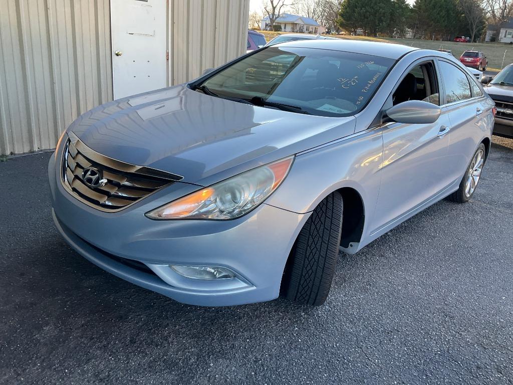 2012 Hyundai Sonata SE's photo